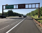 2018-05-26_08_38_52_View_south_along_New_Jersey_State_Route_444__Garden_State_Parkway__at_a_crossover_to_the_express_lanes_in_Holmdel_Township__Monmouth_County__New_Jersey.jpg