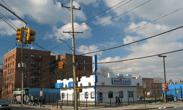 NYC_White_Castle_Rockaway.jpg