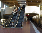 Suitland_station_showing_mezzanine.jpg