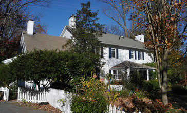 GULICK_HOUSE__MIDDLESEX_COUNTY__NJ.jpg