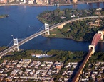 Hell_Gate_and_Triborough_Bridges_New_York_City_Queens.jpg