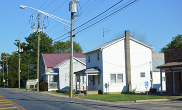 Maineville_Road_houses.jpg