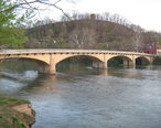 Alderson_Memorial_Bridge_in_West_Virginia.jpg