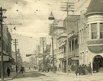 Howard_Street_Biloxi_Mississippi_1906.jpg