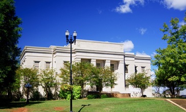 Moulton-Lawrence-County-Courthouse-al.jpg