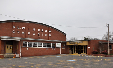 College_Grove_Community_Center_and_R.L._Windrow_Gymnasium.JPG