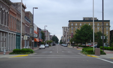 Paducah-looking-broadway.jpg