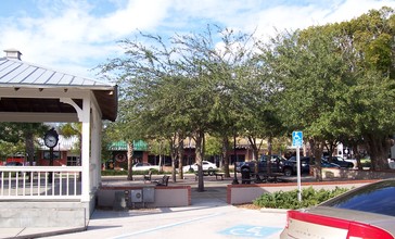 Zephyrhills_Downtown_Historic_District_2.jpg