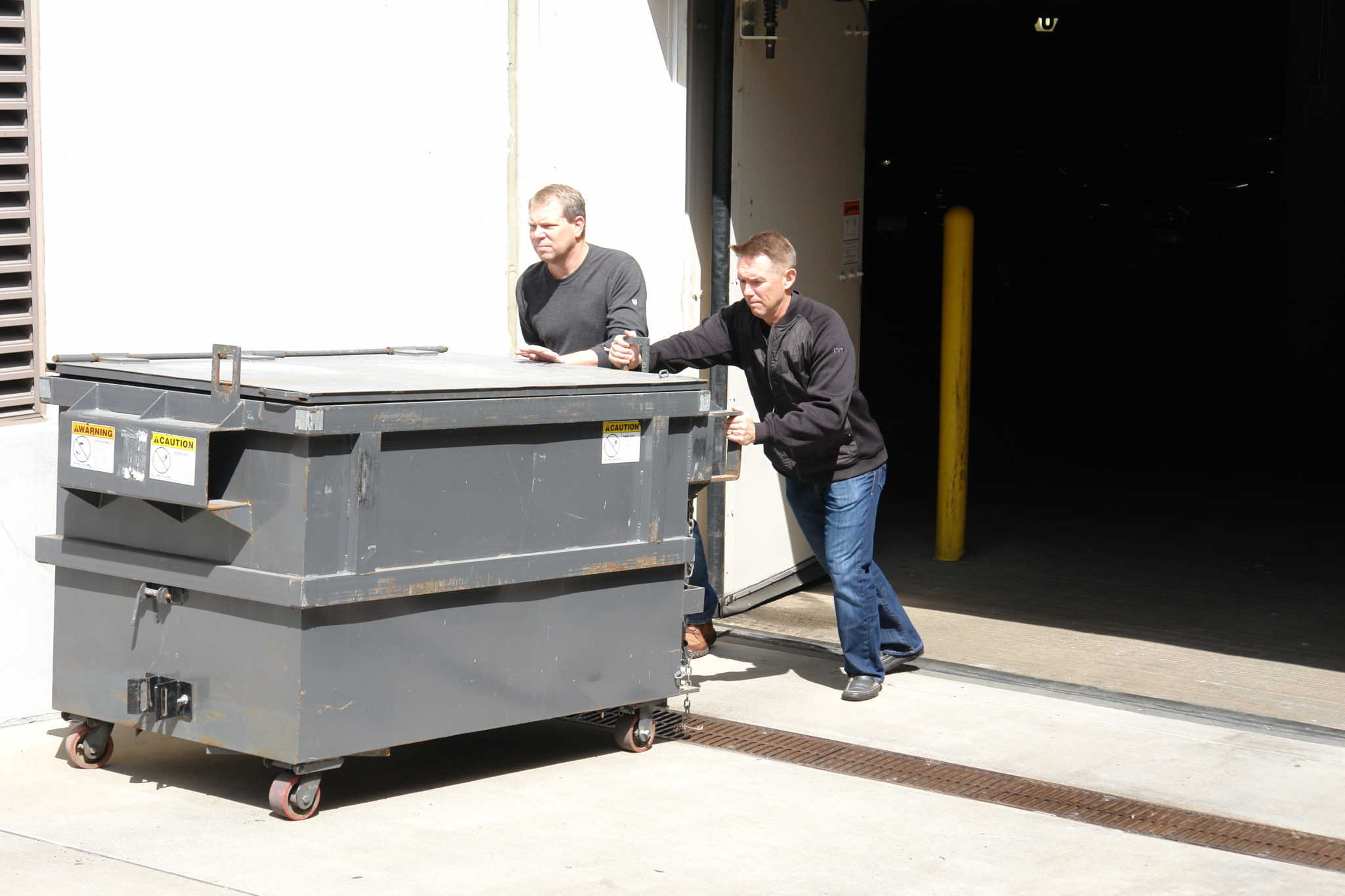 Safety Protocols for Dumpster Use and Maintenance