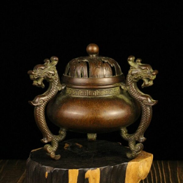 Chinese antique three legged incense burner with dragon ears 0