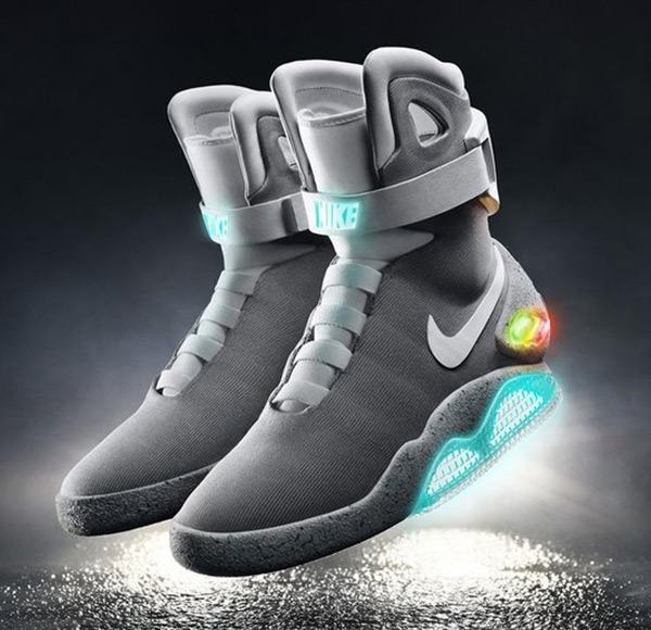 self-lacing-legos (featured)
