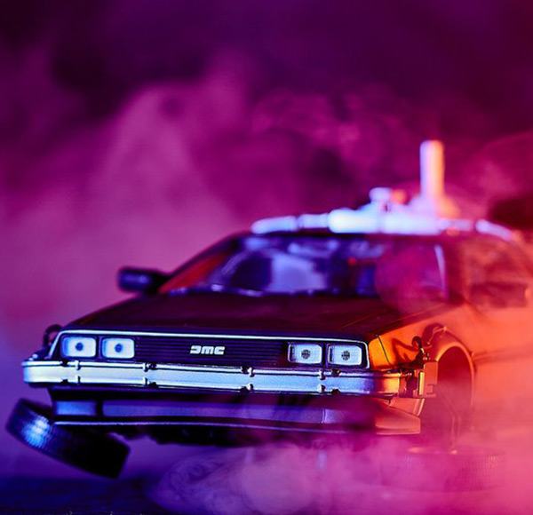 ricardos-delorean-time-machine-miniatures (featured)
