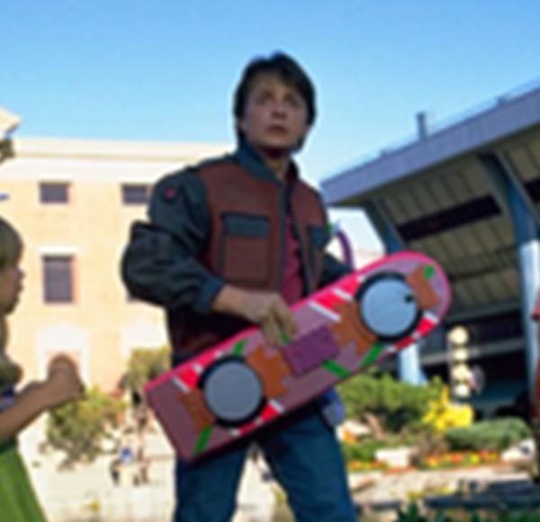 12-of-the-best-back-to-the-future-gadgets-and-memorabilia-youre-ever-likely-to-see (featured)
