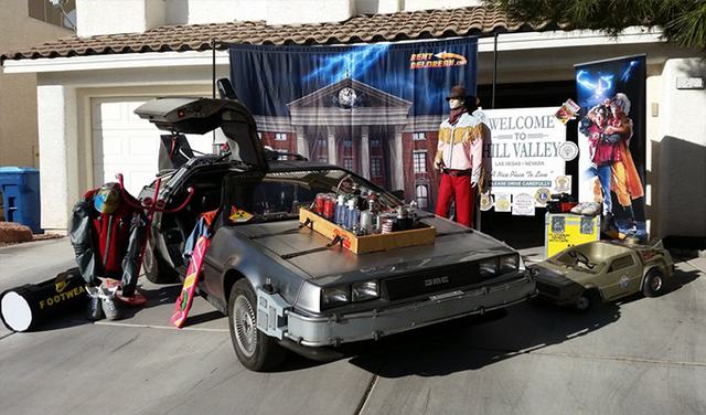 what-we-offer-the-delorean-time-machine-experience (featured)