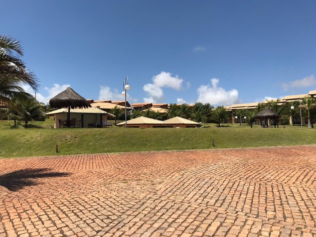 89238623-1c34-40e7-a732-f45ed16bd40c.jpg