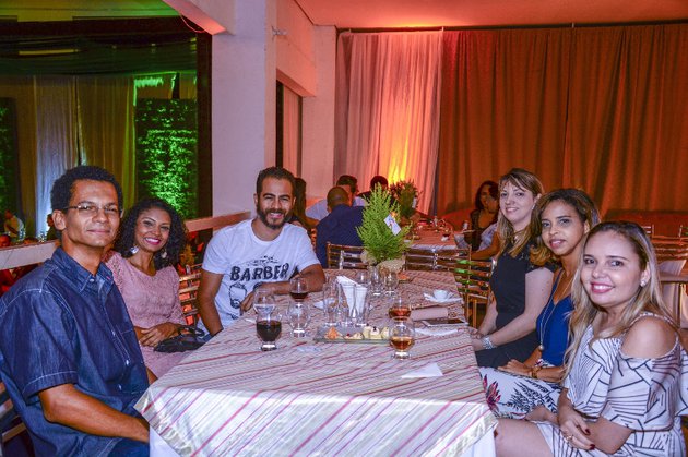 DSC_0071 (800x533).jpg