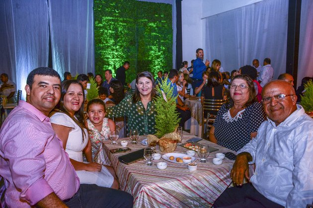 DSC_0085 (800x533).jpg