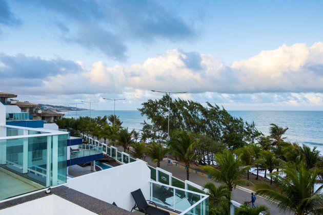 FCH8149Coral.Plaza17.jpg