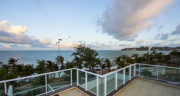 FCH8152Coral.Plaza17.jpg
