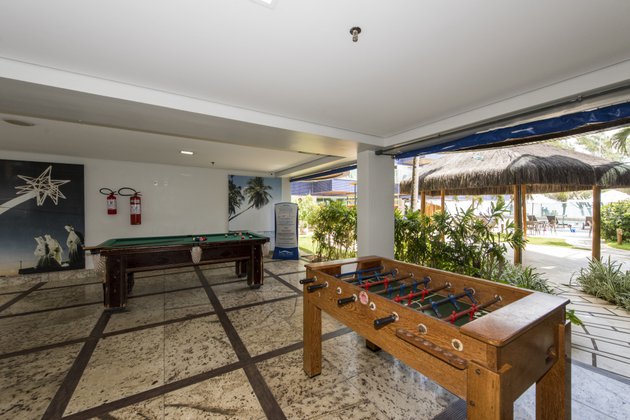 FCH8312Coral.Plaza18.jpg