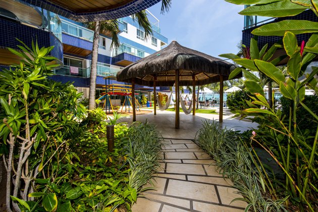 FCH8369Coral.Plaza18.jpg
