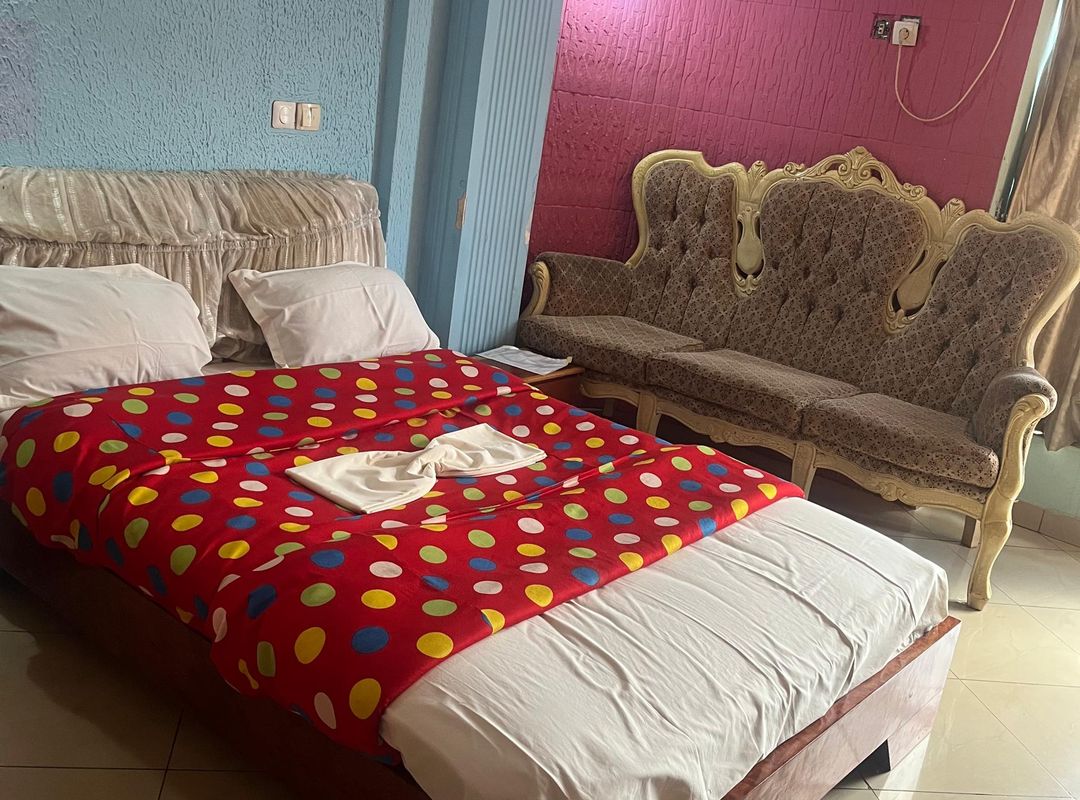 Location d’appartement meublé à Bafoussam, Cameroon | Raiseup