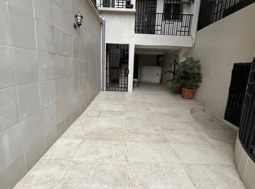 Furnished apartment rental in Douala, Cameroon | Raiseup