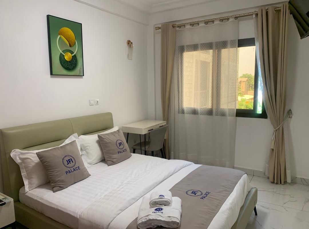 Furnished apartment rental in Douala, Cameroon | Raiseup