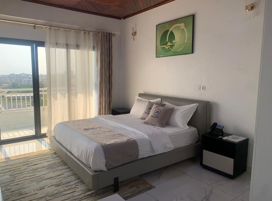 Hôtel J. Palace in Douala, Cameroon — Photo 1