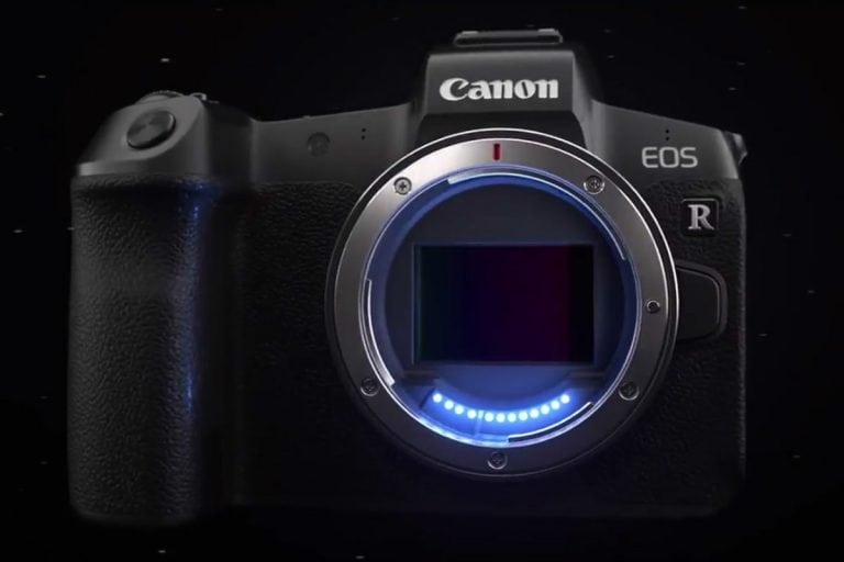 Canon EOS R