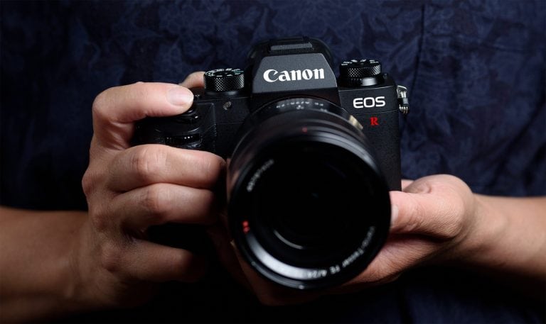 Canon EOS R