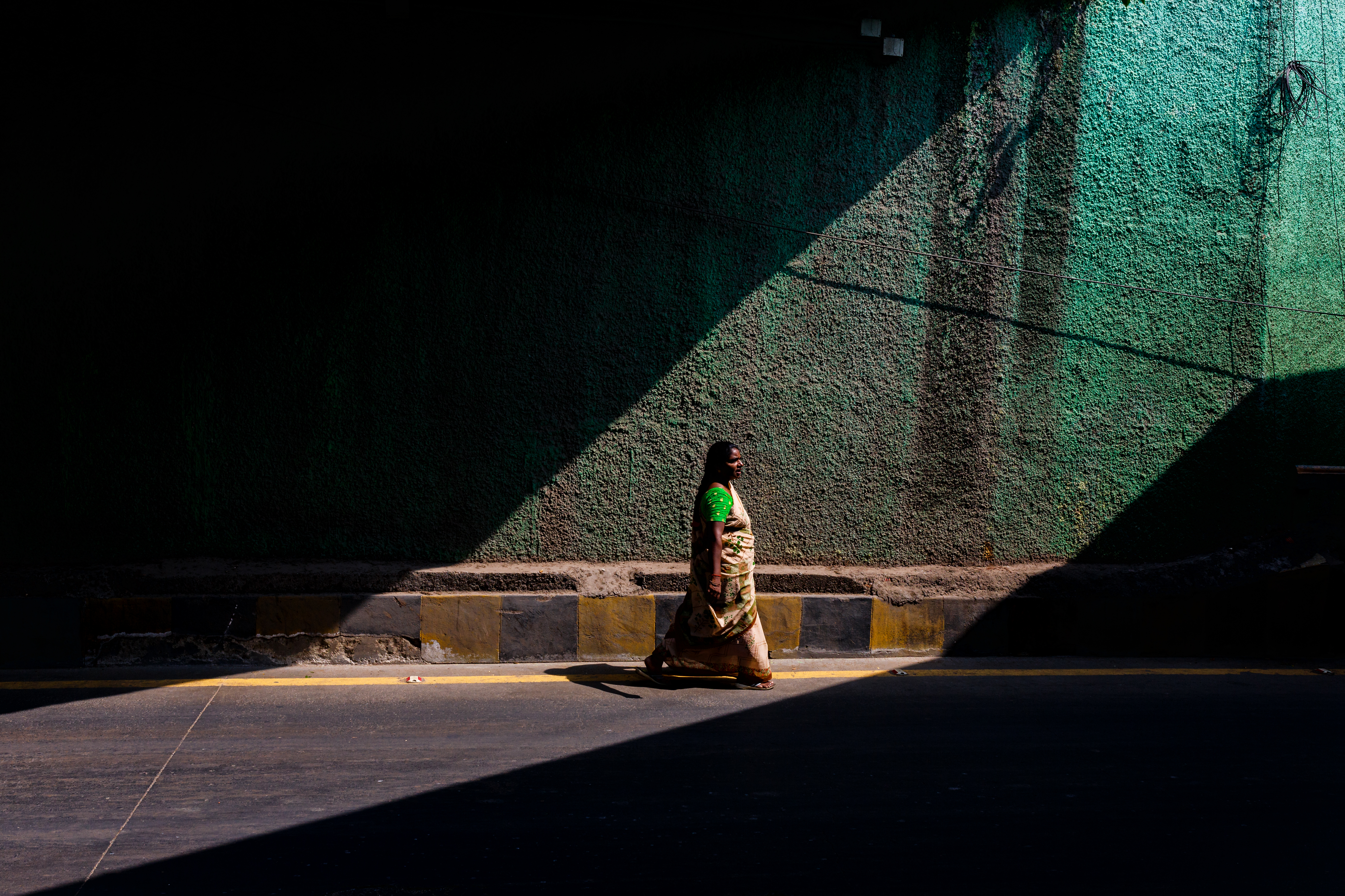 Tracing Shadows