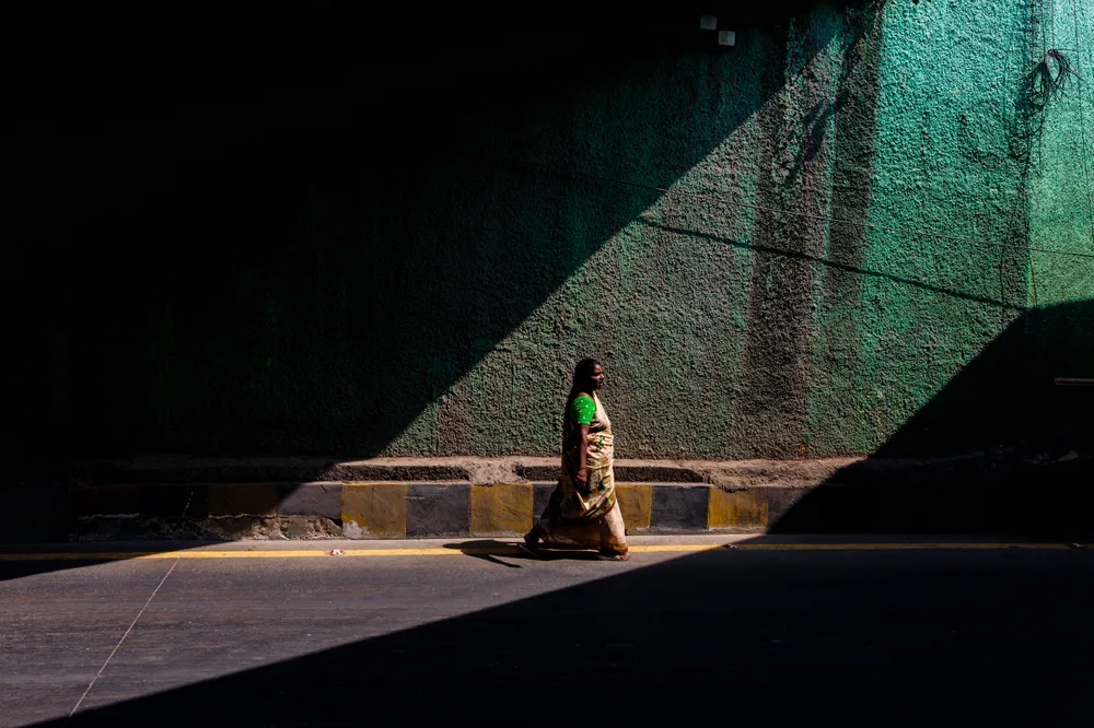 Tracing Shadows