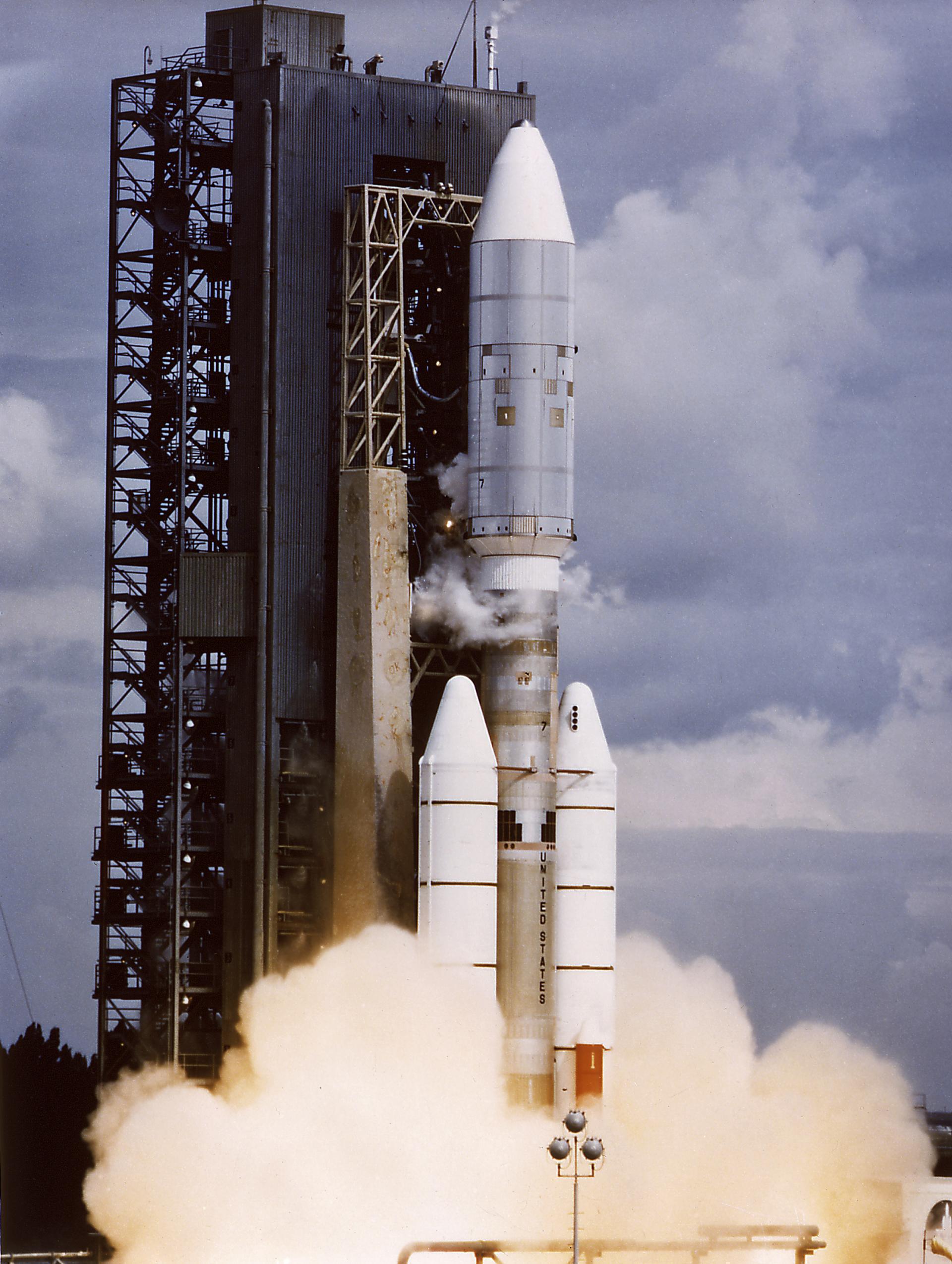 viking 1 space probe launch