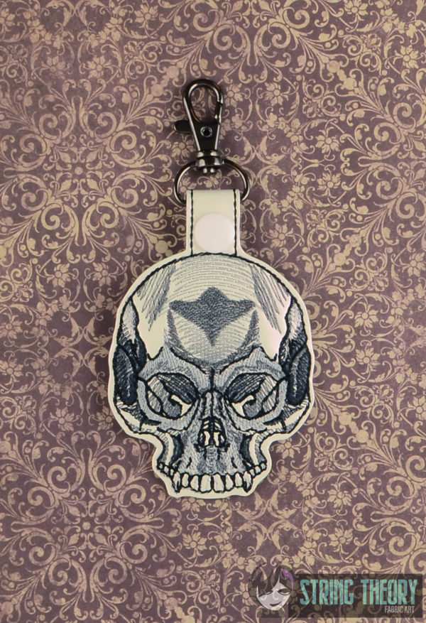 Vampire Skull Snap Tab Key Fob