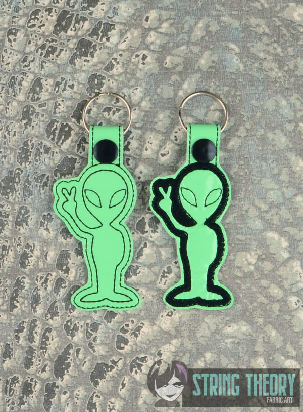 Alien BEAN STITCH AND BURNOUT SNAP TAB KEY FOBS