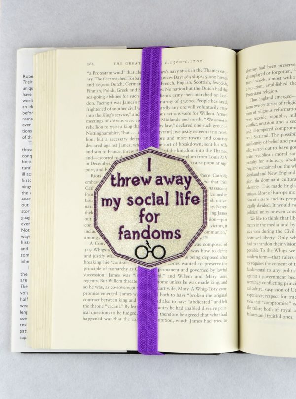 I Threw Away My Social Life for Fandoms