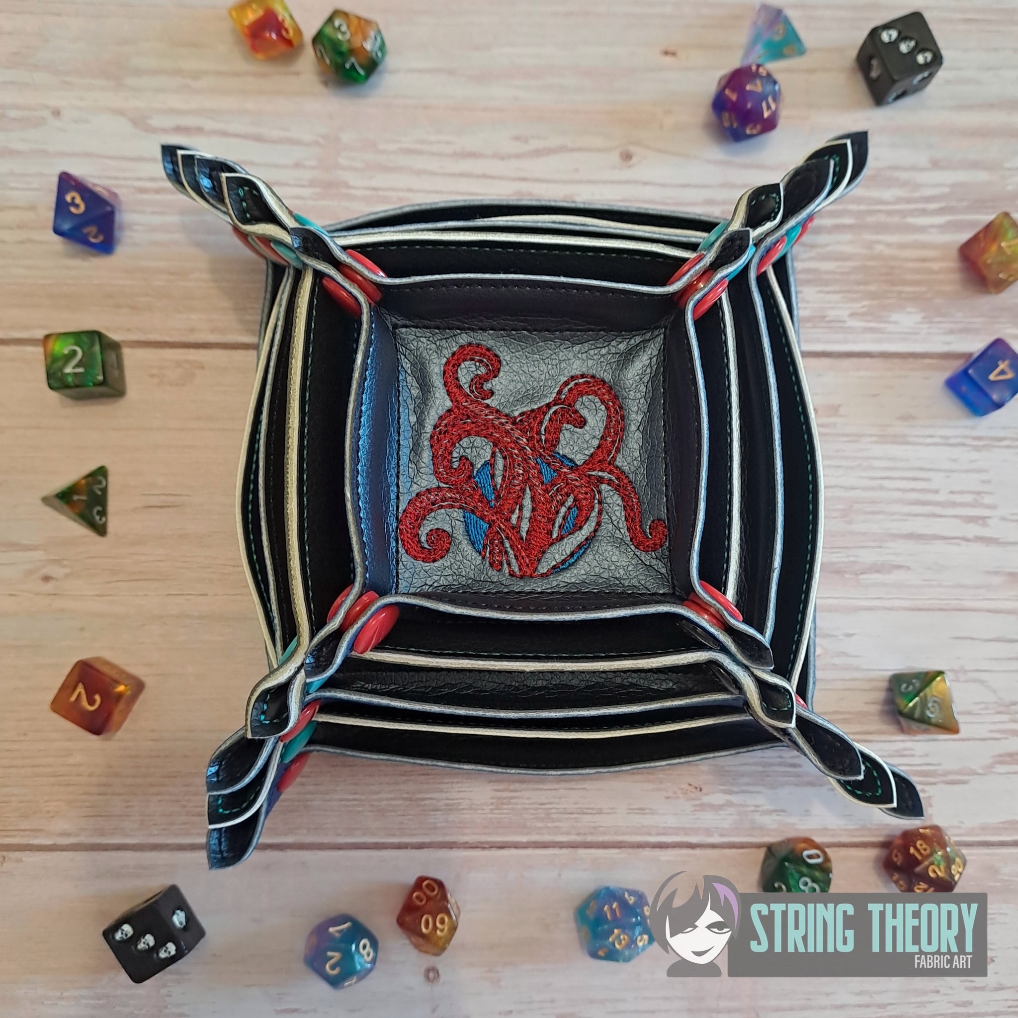 Elder Sign Dice Tray ITH machine embroidery design