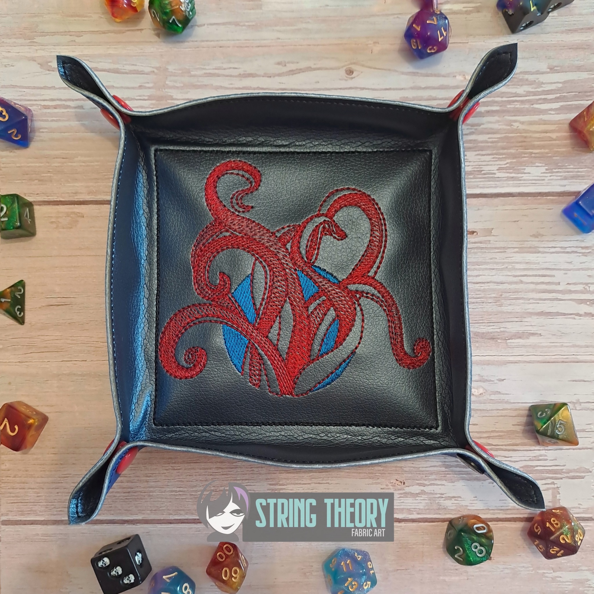 Elder Sign Dice Tray ITH machine embroidery design