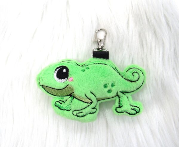 Chibi Lizard Stuffie - Image 6