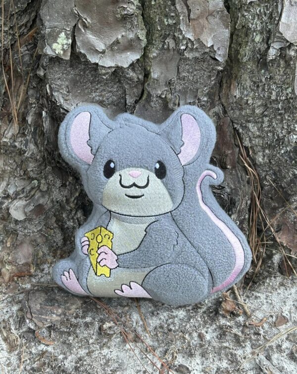 Chibi Rat Stuffie - Image 3