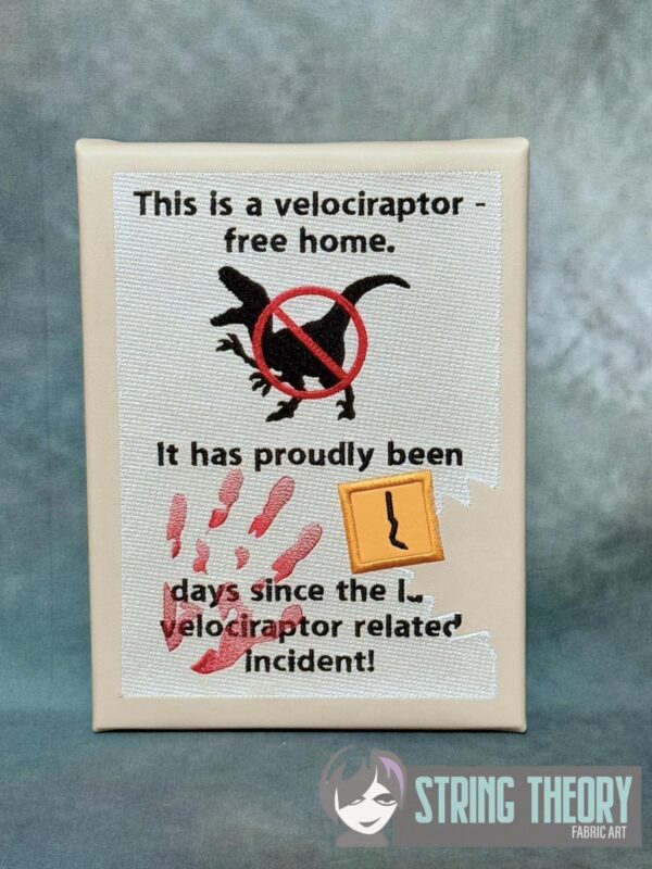 Velociraptor Free Home