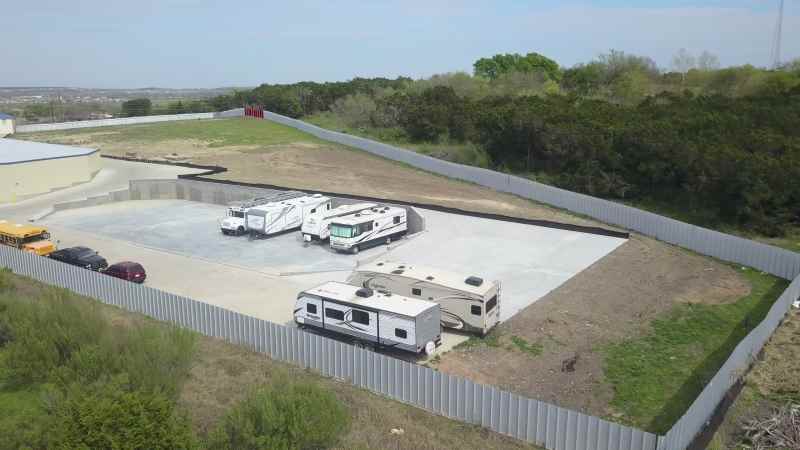 drive-up self storage units in Austin