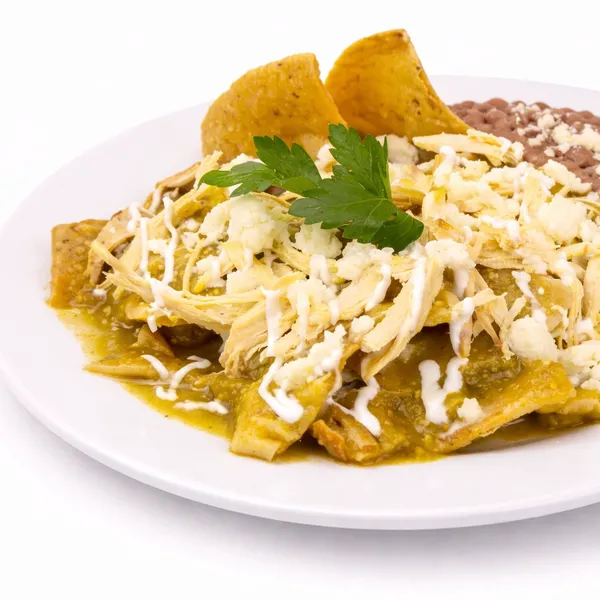 Chilaquiles verdes con pollo