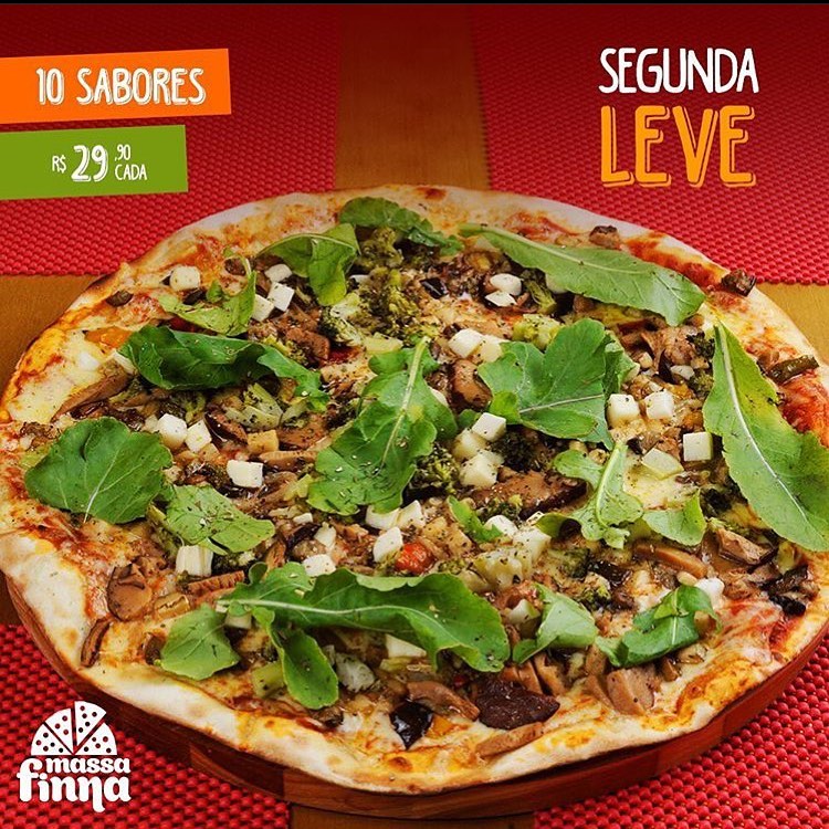 Promoção: Segunda Leve são 12 sabores de pizzas grande, por um precinho mais que especial