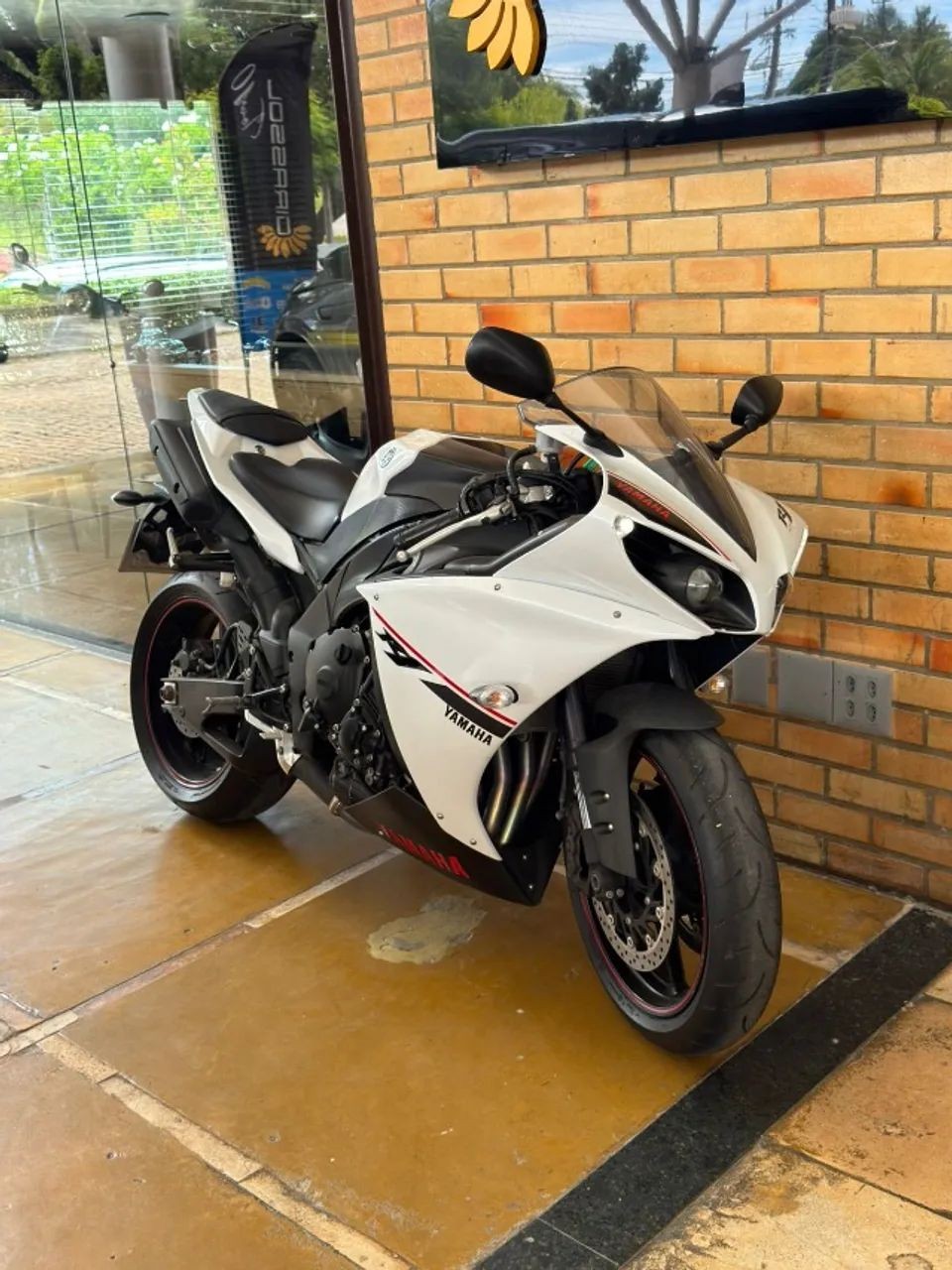 oferta YAMAHA R1 2015 - RARIDADE da empresa Girassol Veículos