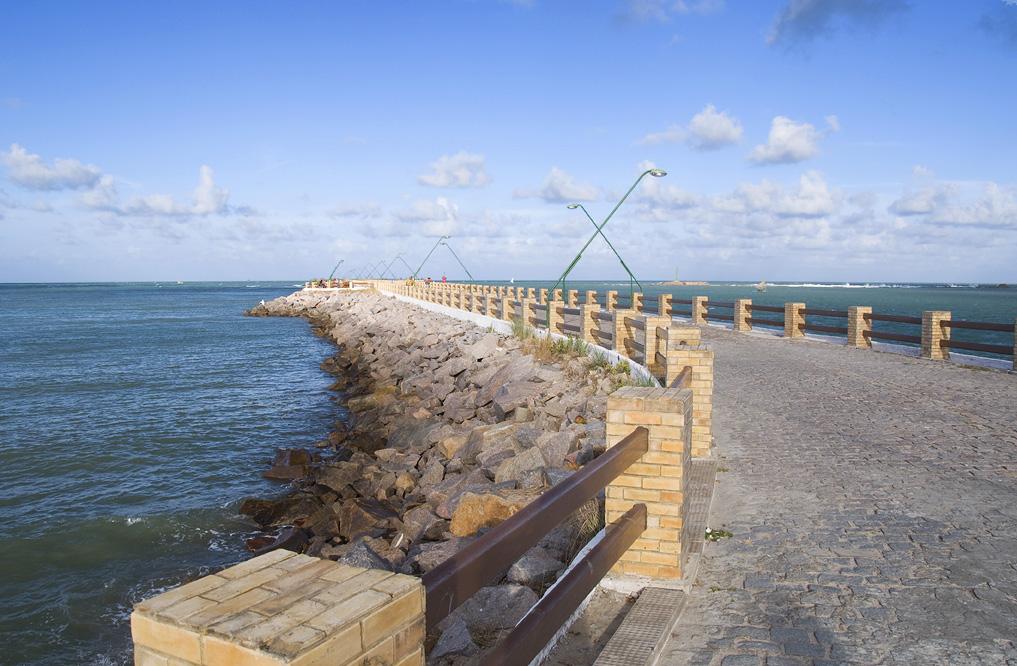 Descubra a Vista Deslumbrante do Mirante da Gente na Praia da Redinha, Natal - RN