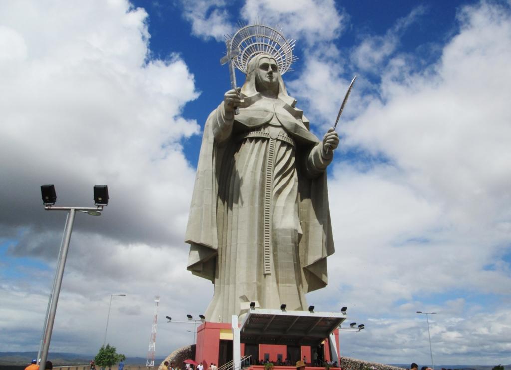 Descubra a História e a Vista Panorâmica no Alto de Santa Rita de Cássia em Santa Cruz, RN