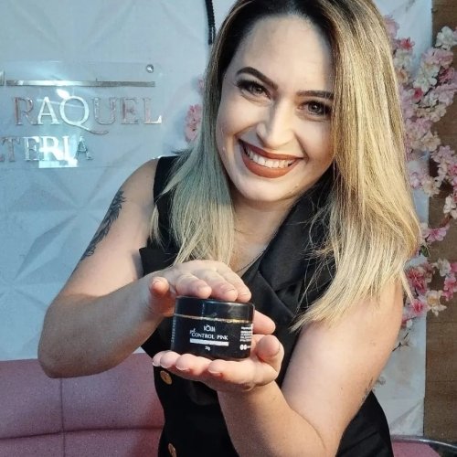 Logomarca da empresa Esmalteria Tamara Raquel