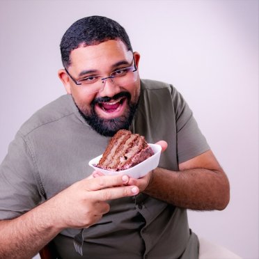 logo da empresa Bruno Miranda Cake